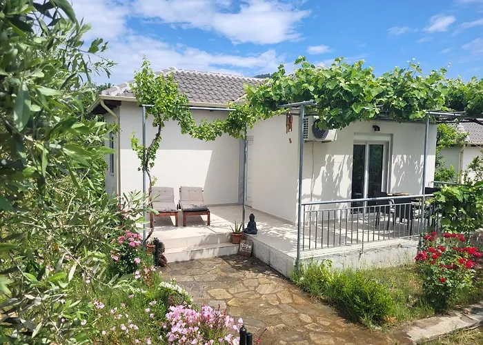 Ioannis - Gemuetliches Im Olivenhain